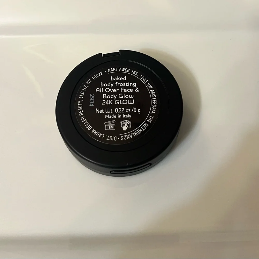 🛍️NWOB Laura Geller Baked Body Frosting All Over Face & Body Glow - 24K Glow
